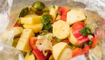 Vegetables baked in a sleeve. A light and easy addition to dinner