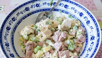 Creamy salad with ham and avocado. A snack that will fill you up for a really long time
