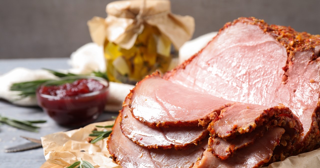 I serve this ham for dinner on Twelfth Night. The secret is in the marinade