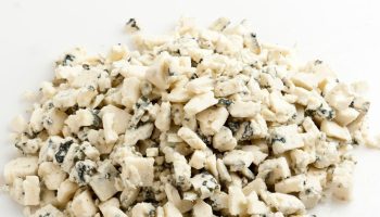 Italians love this cheese, it is aromatic and easily digestible. It has anti-inflammatory properties and strengthens bones