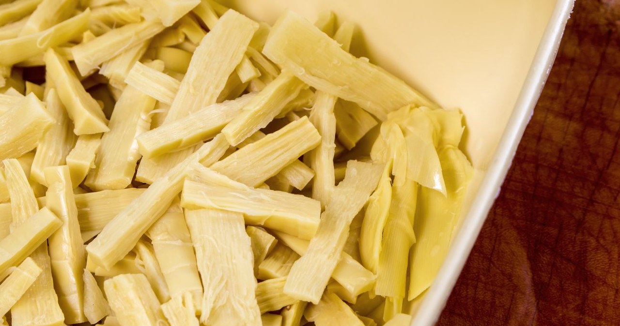 It's crunchy, has an unusual taste, but is very healthy. For the heart, intestines and for weight loss