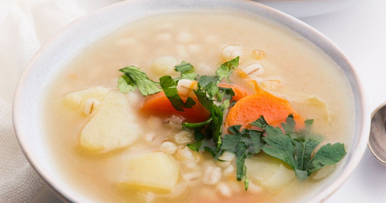 In pre-war Poland, it was added to the broth instead of chicken. The soup was eaten on frosty days