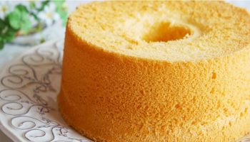 Perfect sponge cake for cakes. It rises beautifully, does not fall off, and is fluffy
