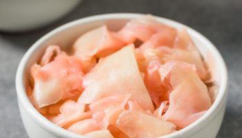 We know it, but we only use it for one dish. It is very healthy and when added to meat, it enhances its taste