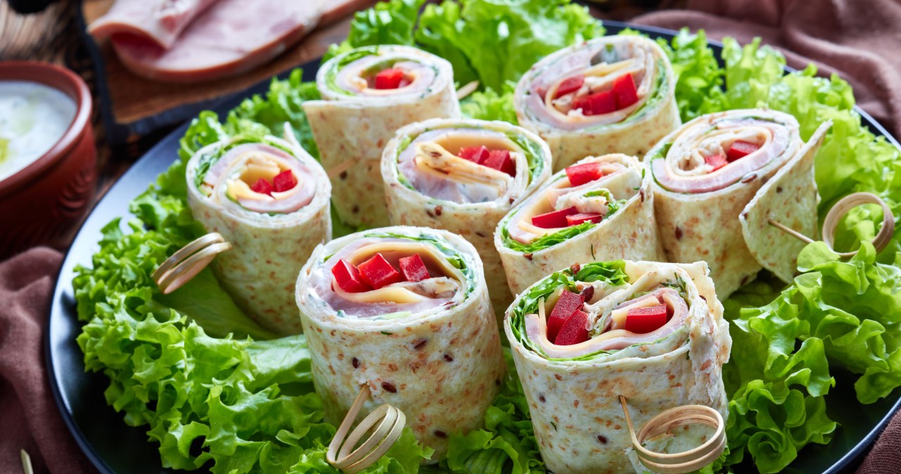 The simplest carnival snack. This is a guarantee of good taste and great fun