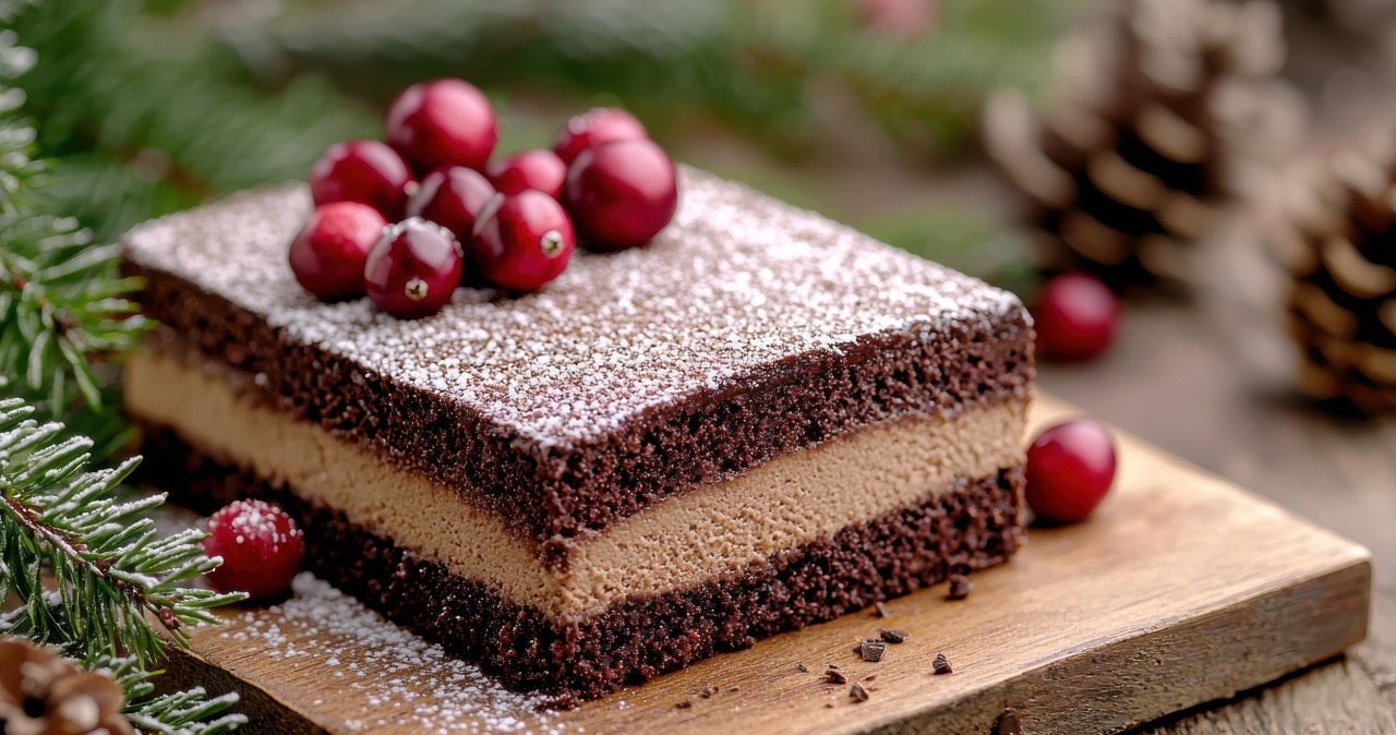 Fluffy chocolate sponge cake with a unique filling. It's hard to tear yourself away from this cake