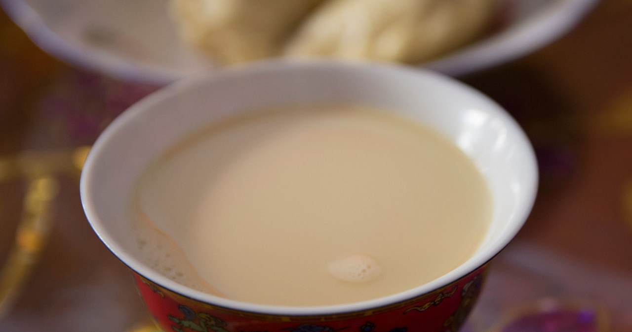 Tea with two unusual additions. It gives you a boost of energy and boosts your metabolism
