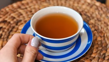 The lesser known sister of yerba mate. It has anti-inflammatory properties and stimulates without a sudden drop in energy