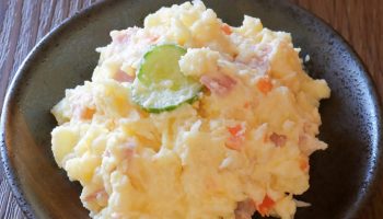 Japanese vegetable competitor. Creamy potatoes, crunchy vegetables and spicy mayonnaise