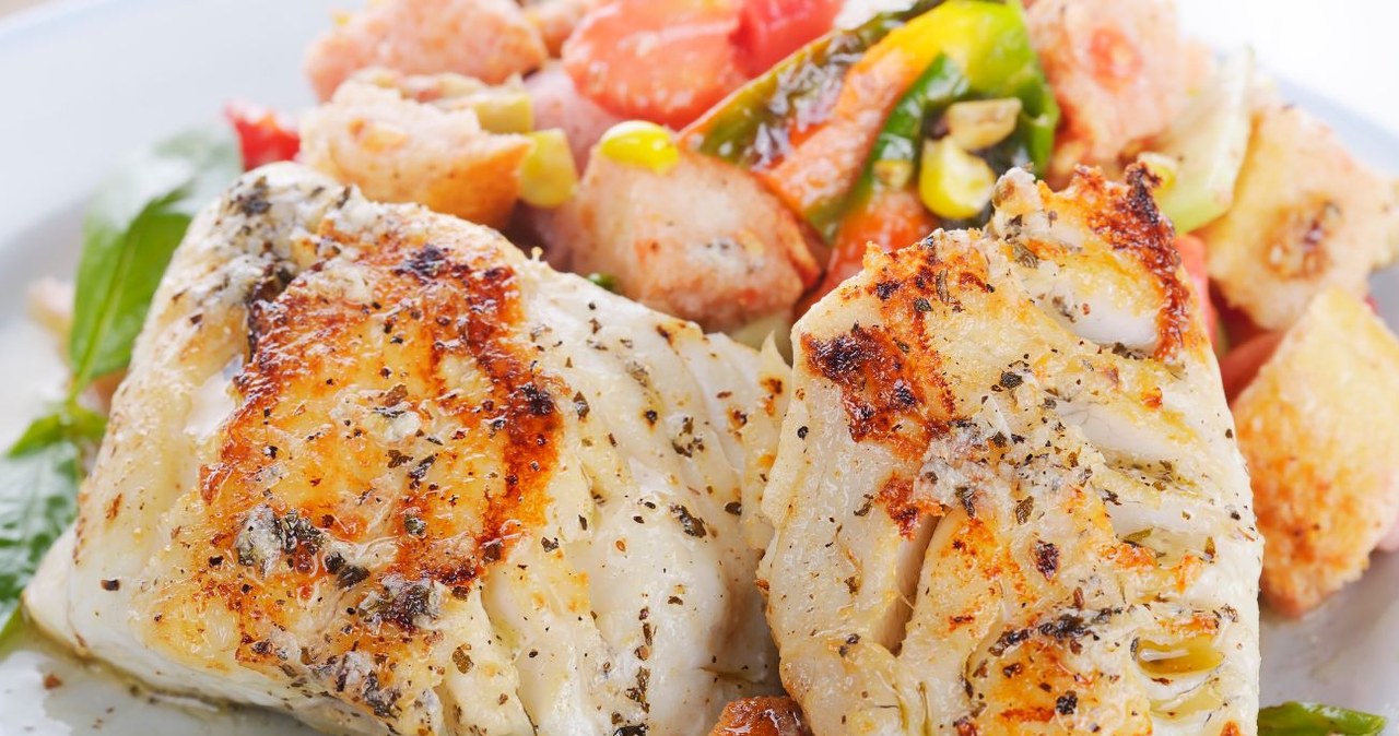 It is called golden mackerel. Exceptional taste, properties supporting the functioning of the heart and brain