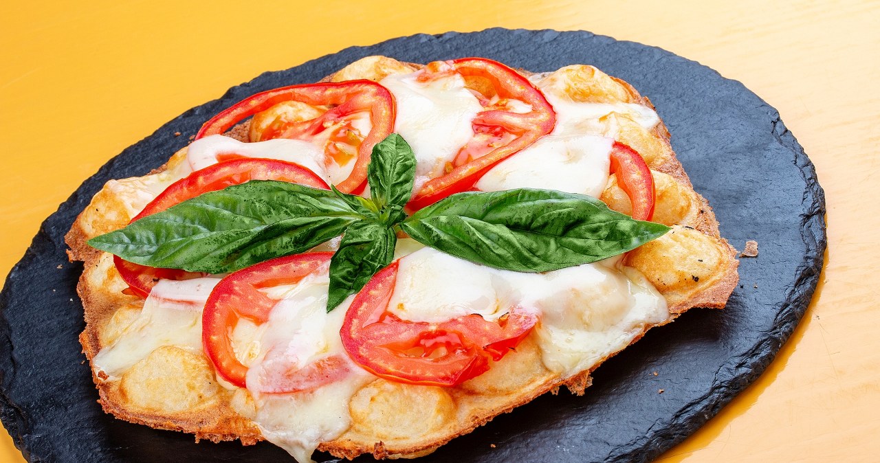 You've never eaten waffles like this before. For me they replace sandwiches