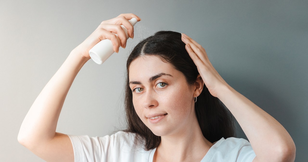 Hair does not fall out and grows like crazy. Just rub it in