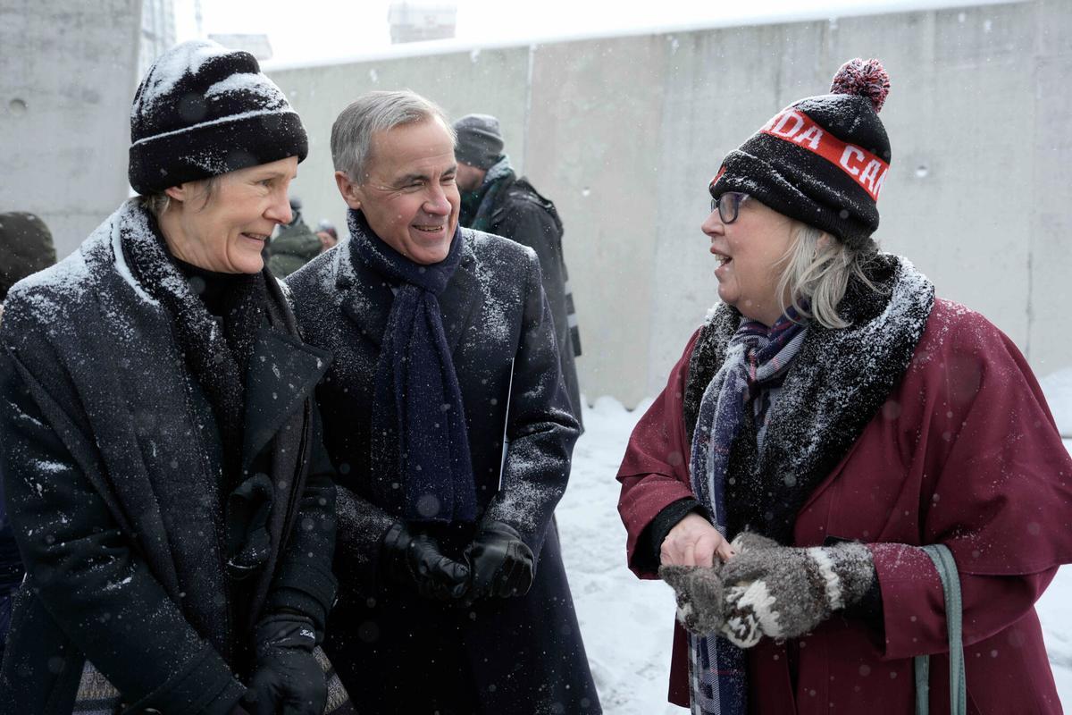 Ottawa, Canada, January 27, 2026. Prime Minister Mark Carney with his wife Diana Fox Carney
