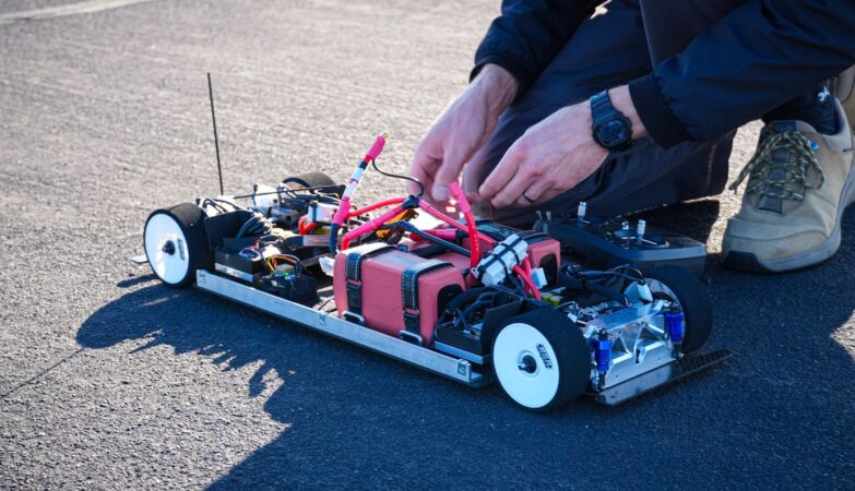 There is a new world speed record for remote-controlled cars