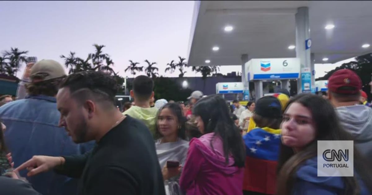 05:58 Hundreds of Venezuelans celebrate the arrest of Nicolás Maduro in the USA 15 min ago