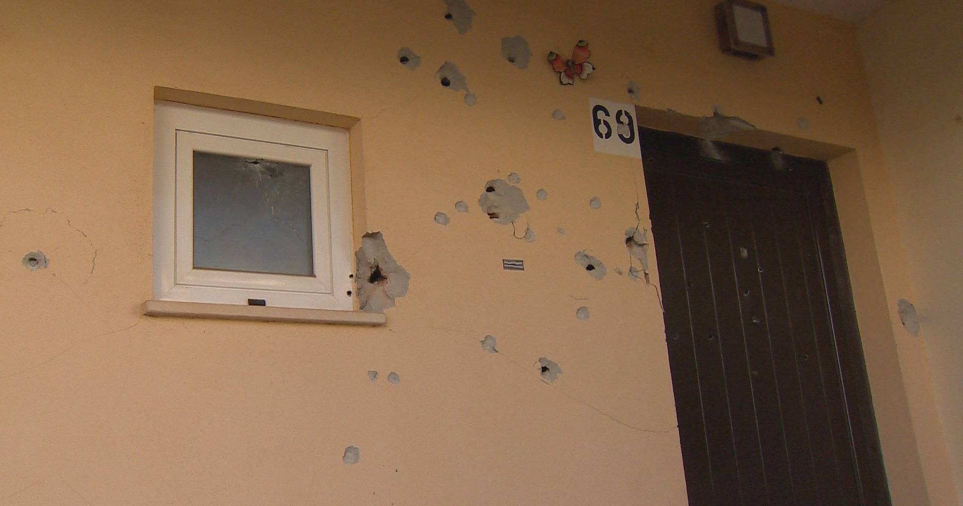 Dozens of shots fired at house in Silves