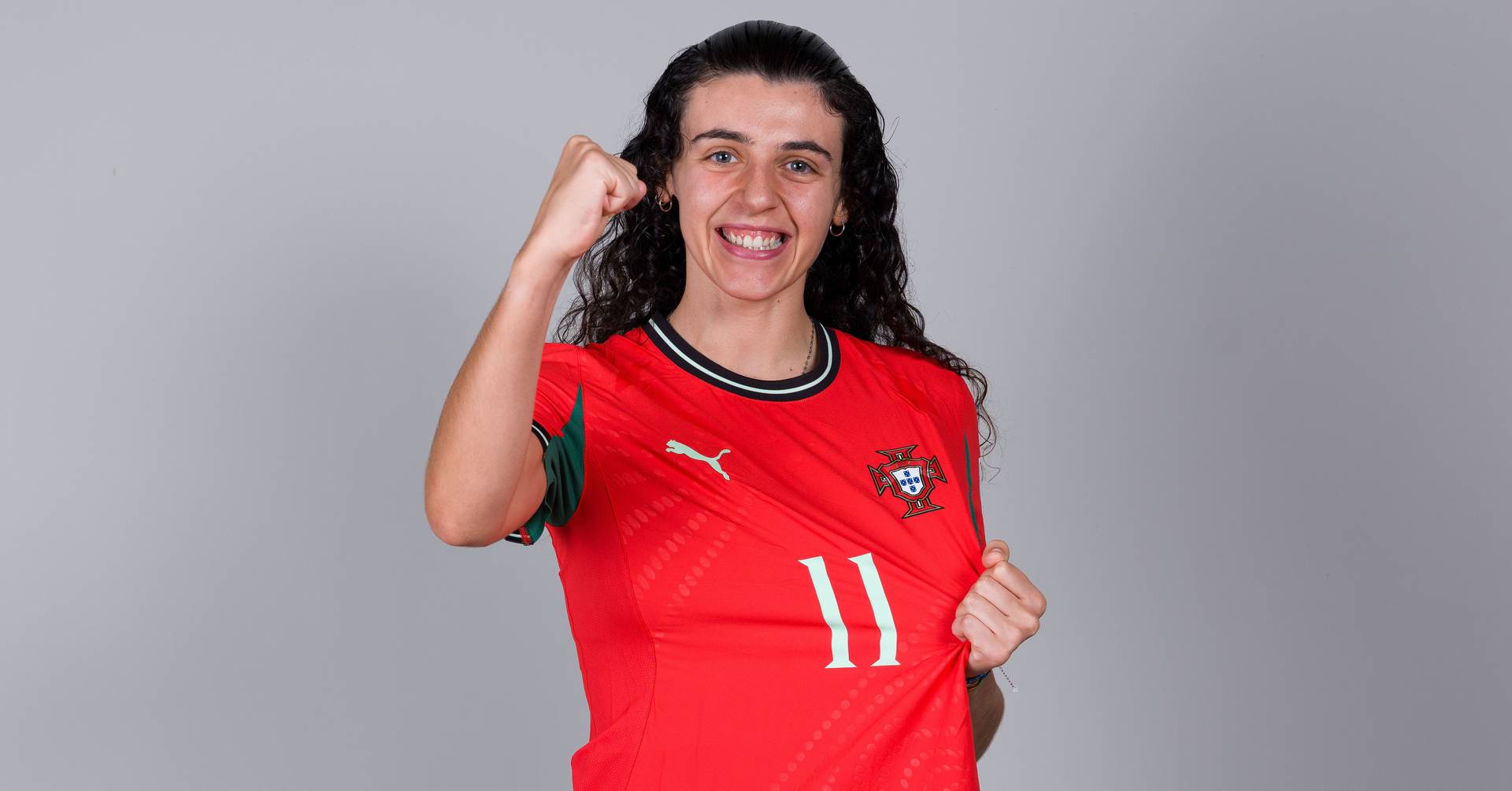 Carolina Pedreira elected the best young futsal player in the world