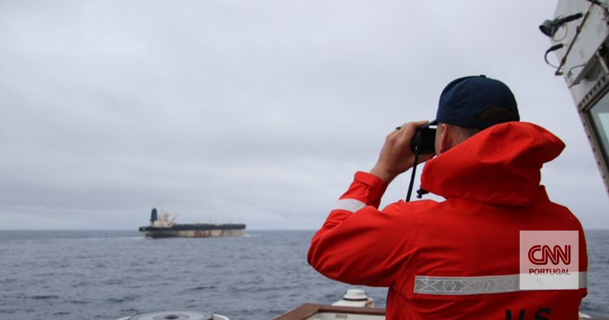 It looks like a US/UK co-produced action movie - but it's a real event: the capture of the "huge, rusty" Marinera ship