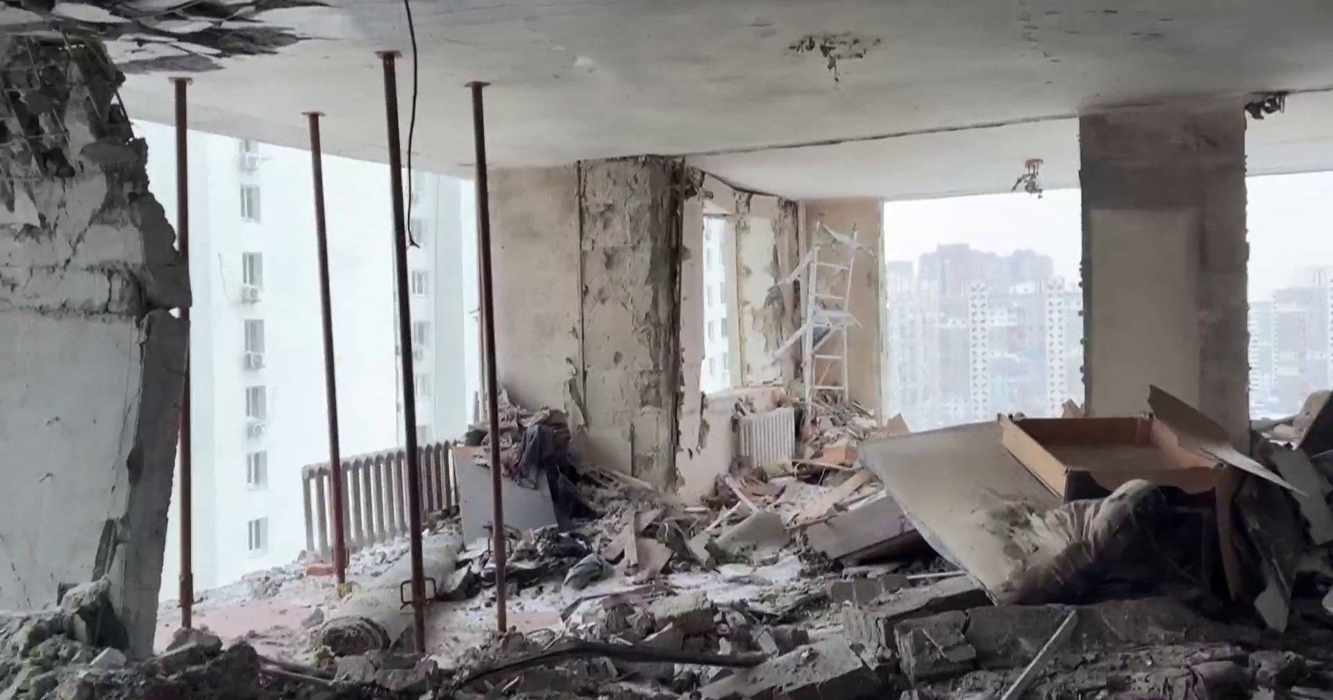 SIC correspondent shows the destructive power of drone Shahed: "There are no walls, the apartment no longer exists"