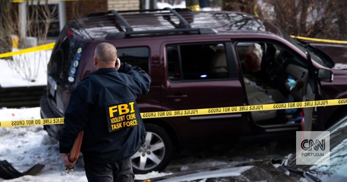 ICE agent's cell phone captures fatal confrontation in Minneapolis