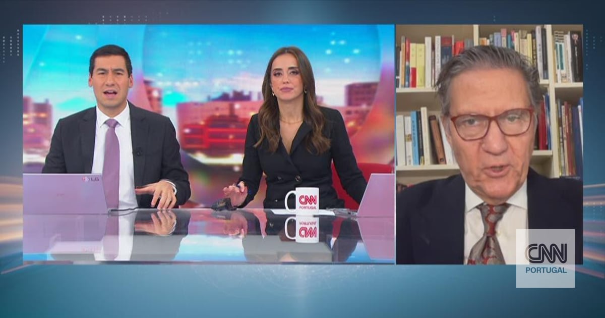 07:20 Iran: "Donald Trump's statements have been to the effect that there is a red line - which would be the violent repression of protesters"
                        
                    
                        1 hour and 25 minutes ago