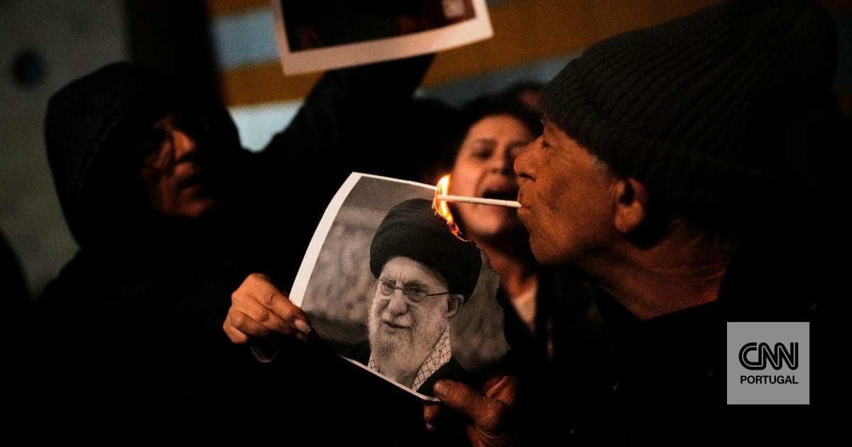 Five countries came together to convince the US not to attack Iran. Meanwhile, there is an aircraft carrier on its way to the region