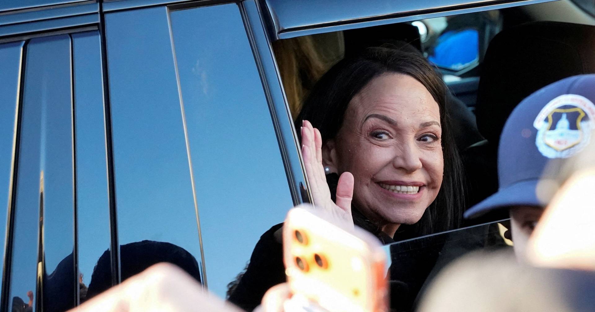 María Corina Machado offered Trump a Nobel medal