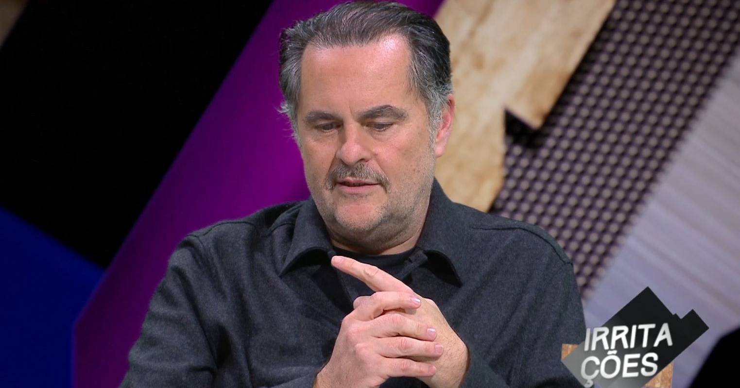 “People don’t want to go to movie theaters where it only smells like food, the seats are bad, and there is a lot of advertising”