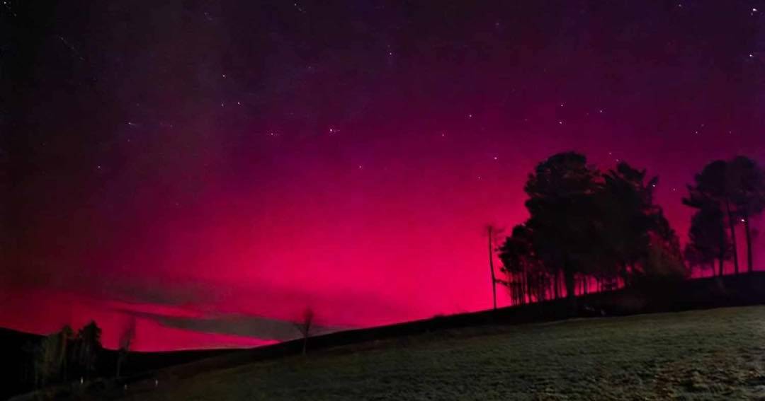 Large solar storm causes northern lights in Portugal