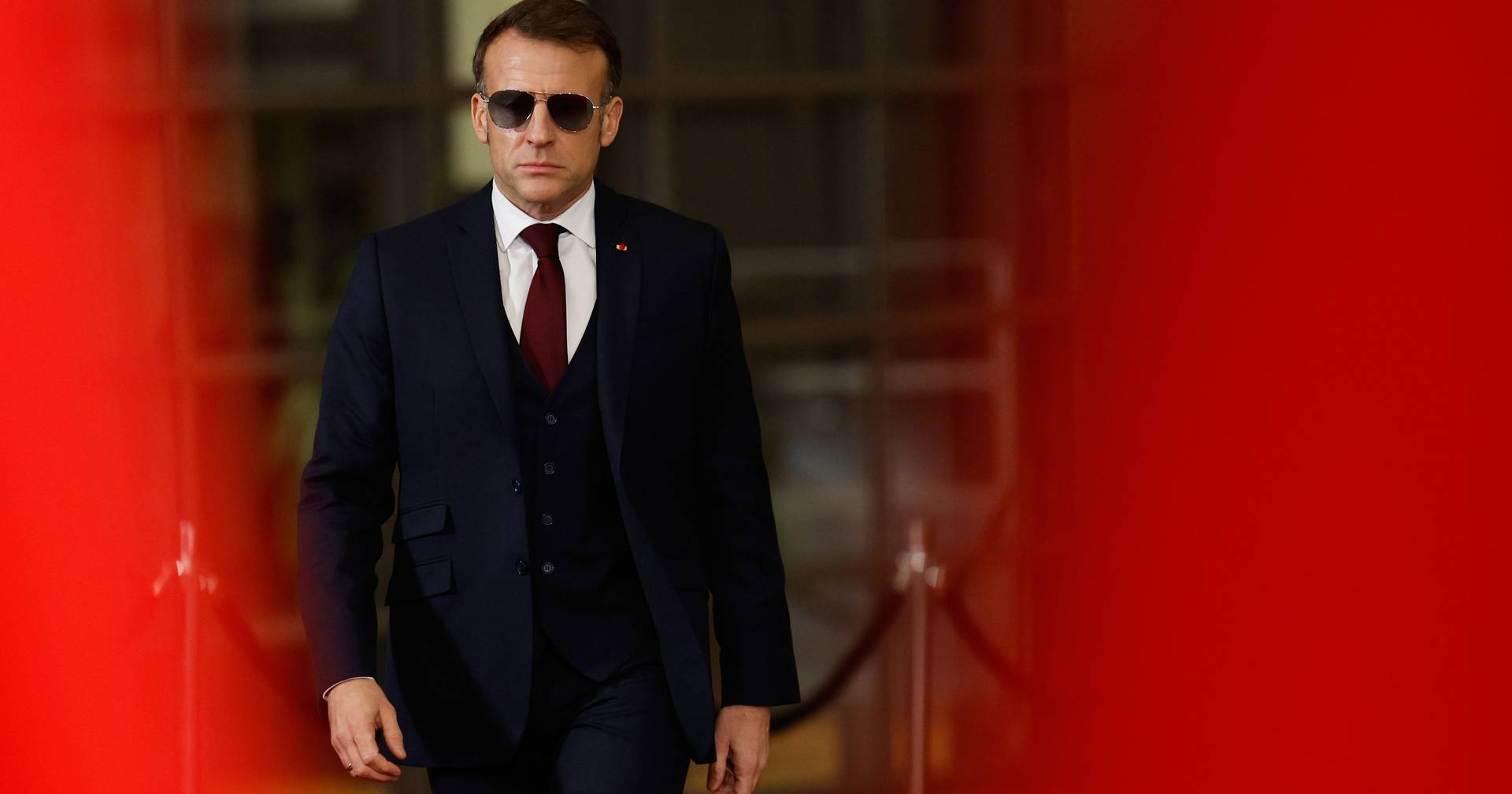 French president wants to ban social networks for children under 15 in September