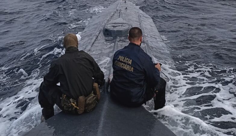 Cocaine seizure off the Azores will be the largest ever in Portugal
