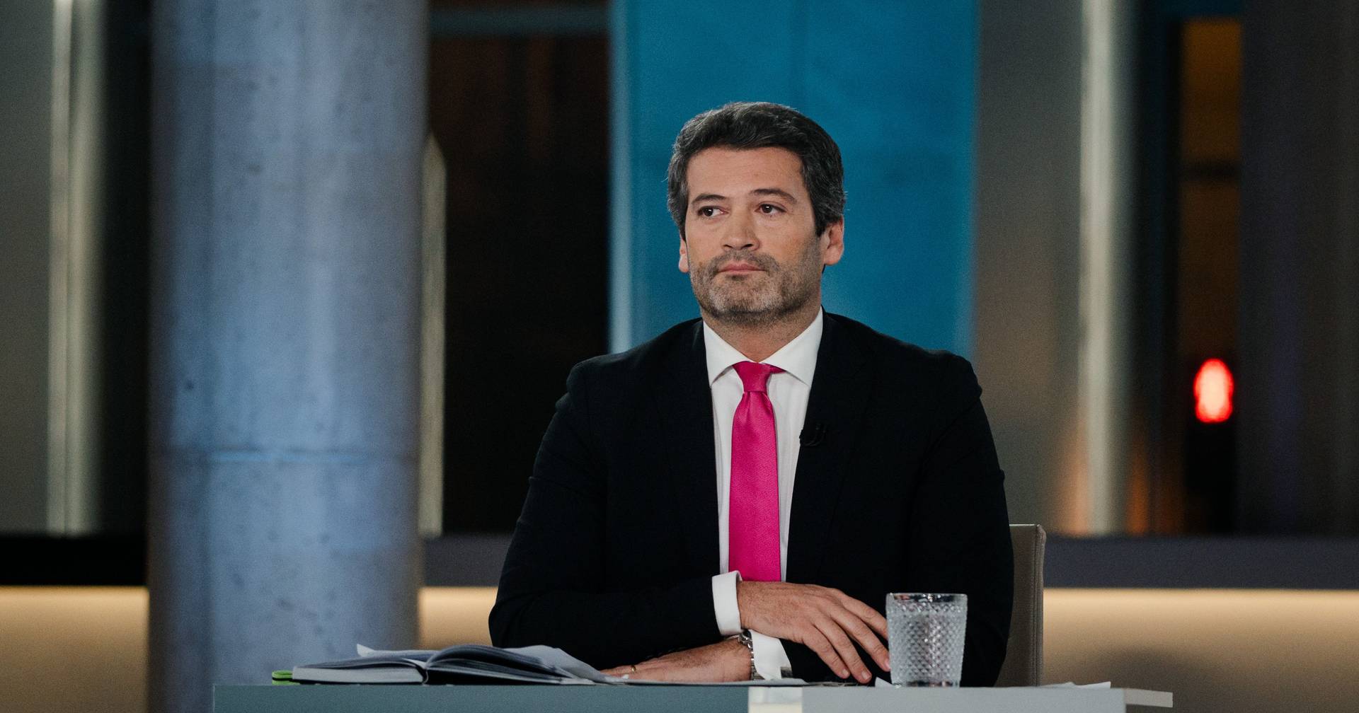 "What was the answer?": the question that André Ventura forgot to answer