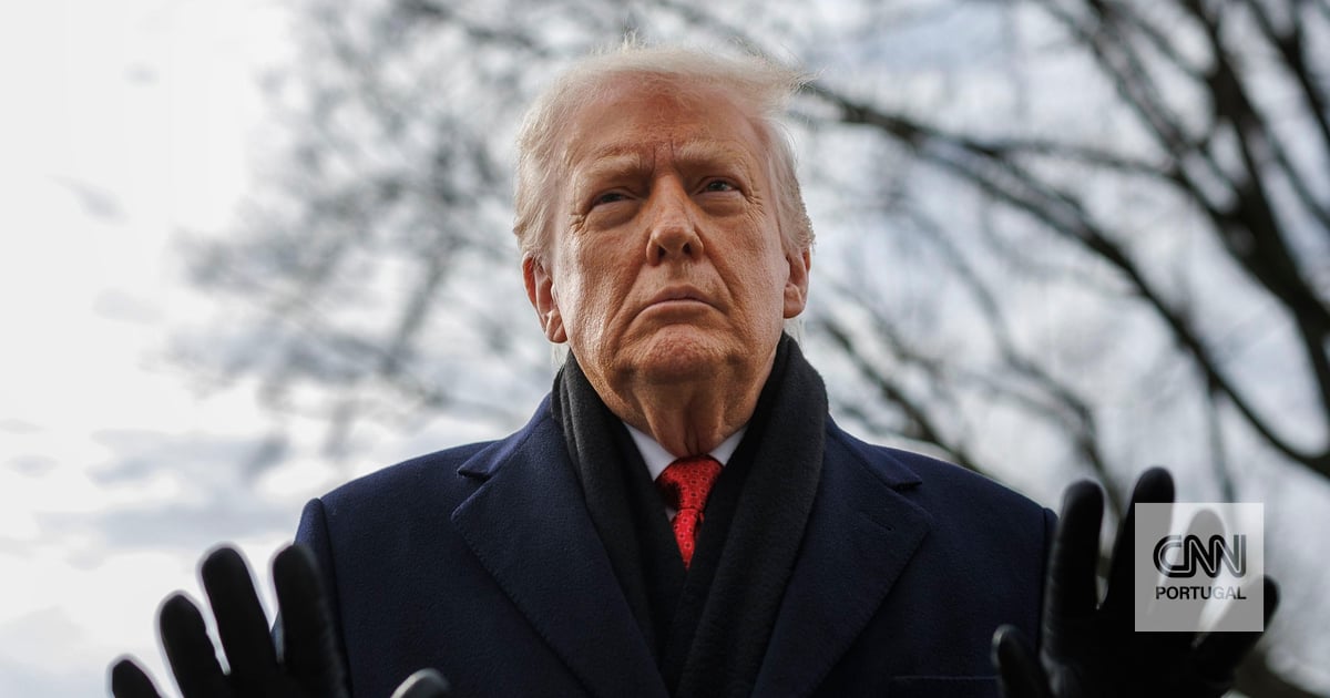 Trump considers launching new large-scale attack on Iran