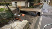 Family without access to home after bridge collapses in Coimbra