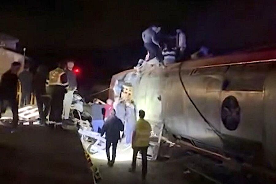 High-speed train derailment kills at least 21 people in Spain