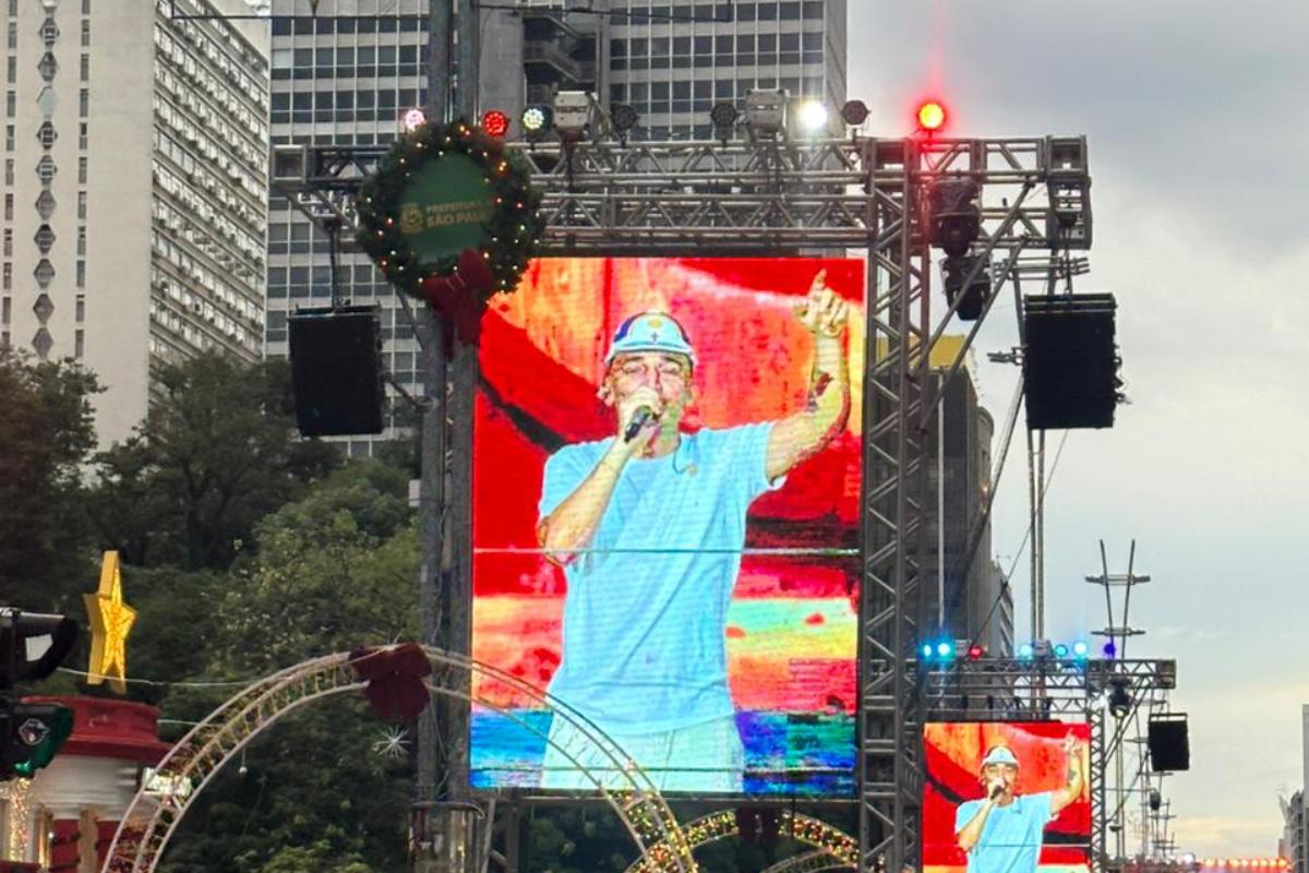 João Gomes took the stage at 6pm
