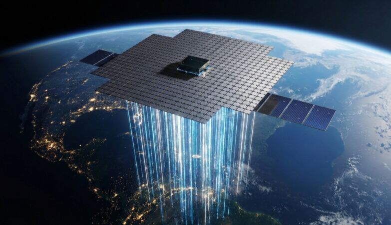 The largest satellite ever built is already in orbit: 223 m² to challenge Starlink