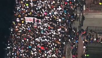 Protests spread across the USA. Footage of unusual ICE chase is fake