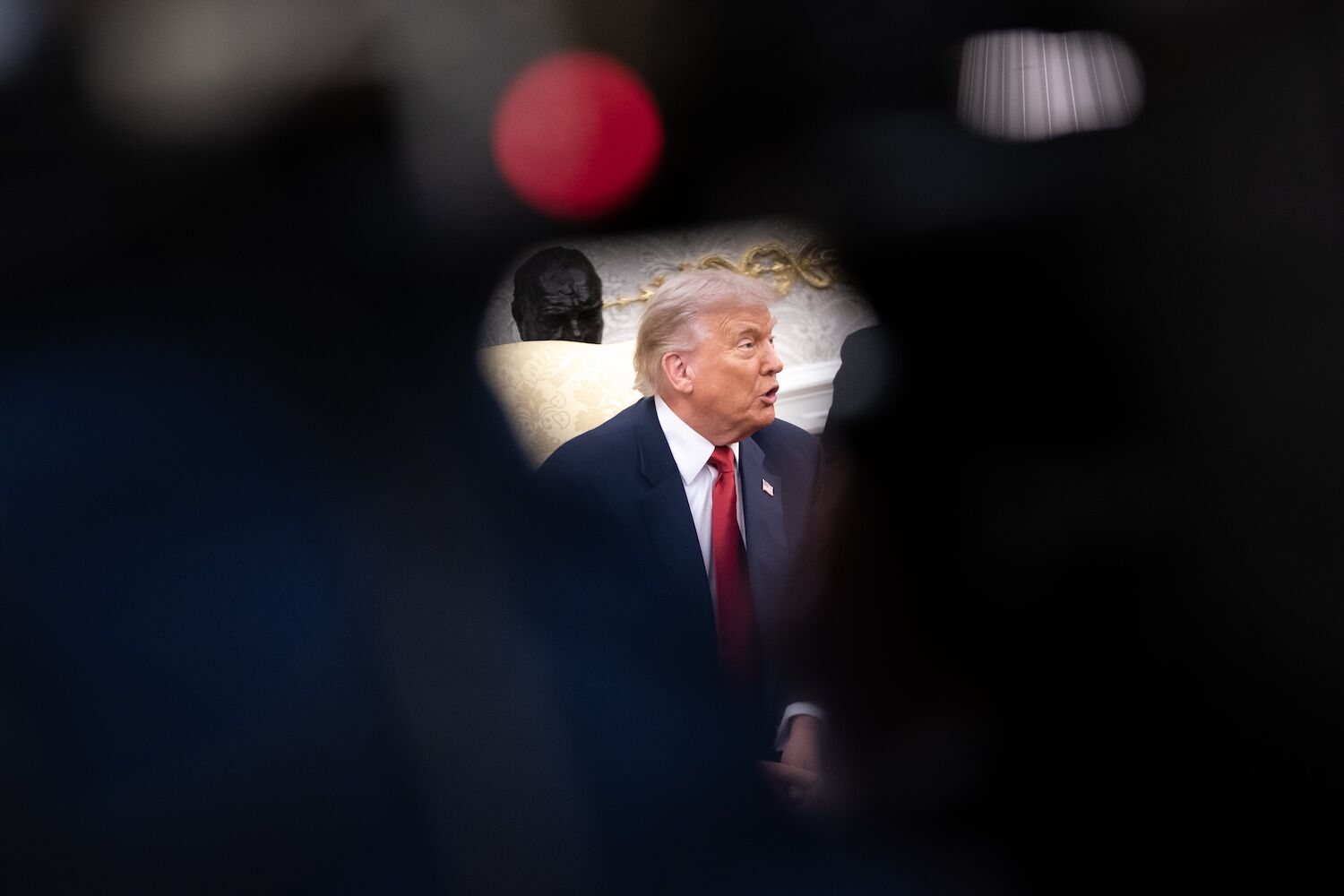 China-Greenland: Trump is lying, warns Danish minister