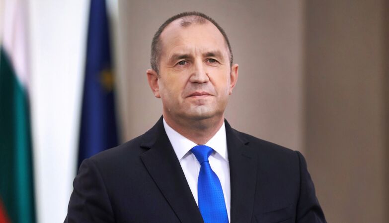 “I’m sorry for what I didn’t do”: Radev resigns in a Bulgaria in crisis (but will return)