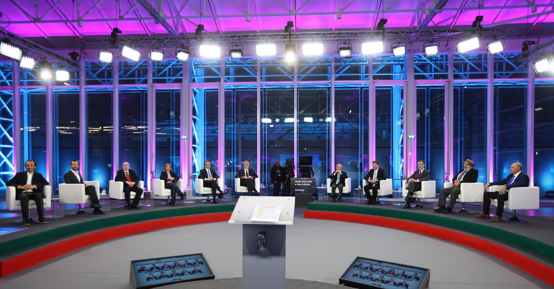 The “ordinariness” and the suggestion to withdraw from the debate – which did not materialize