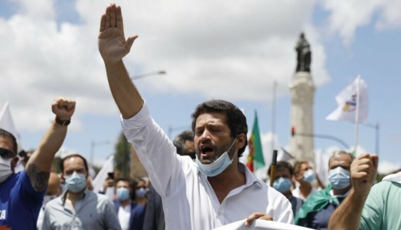 Ventura does not keep neo-Nazis away. What links Chega to Group 1143, target of the PJ