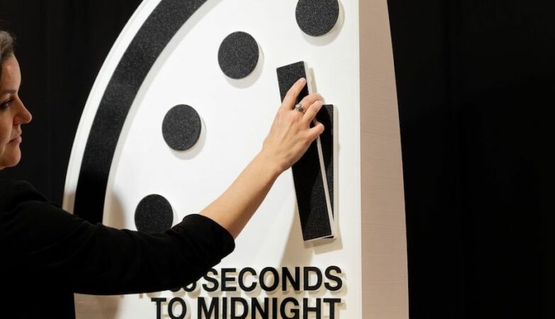 Lies, nuclear risk, AI, thirst for power. Doomsday Clock closer than ever to the end