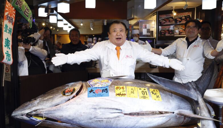 They paid almost 3 million euros… for a tuna