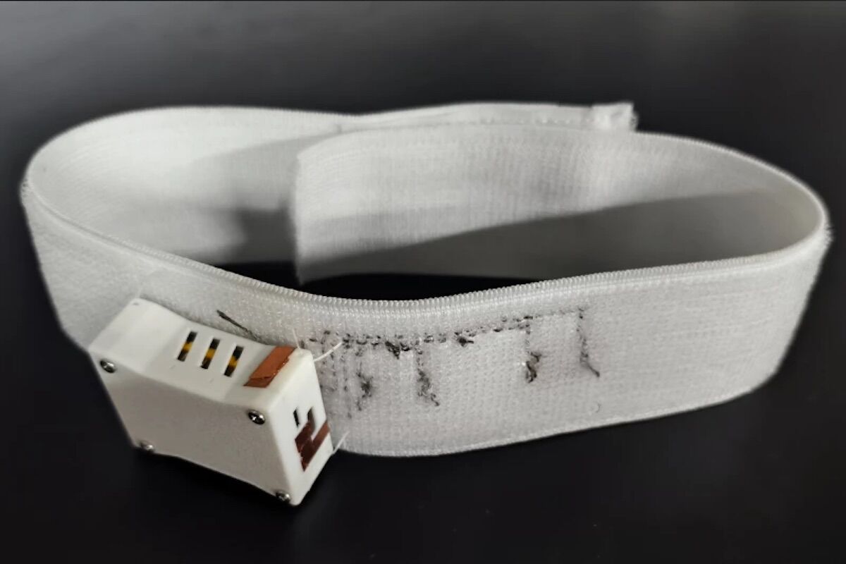 AI collar gives voice to people left speechless after a stroke