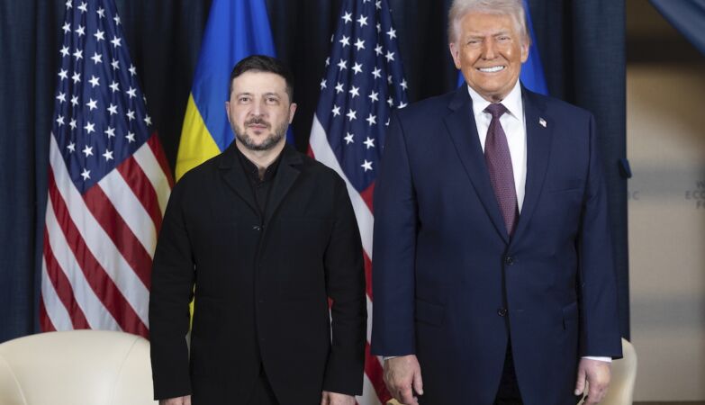 "The world is fed up with clowns, Mr. Zelenskyy. Huge fleet? Trump talks a lot..."