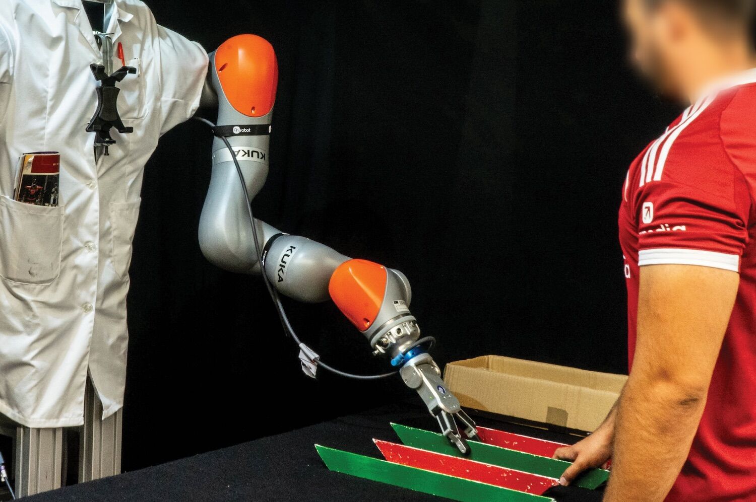 Darwin inspired award-winning Portuguese robot “brain”