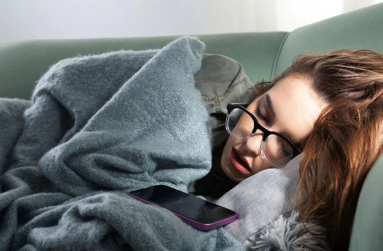 How to get back to normal sleep after the holidays: the doctor's explanation