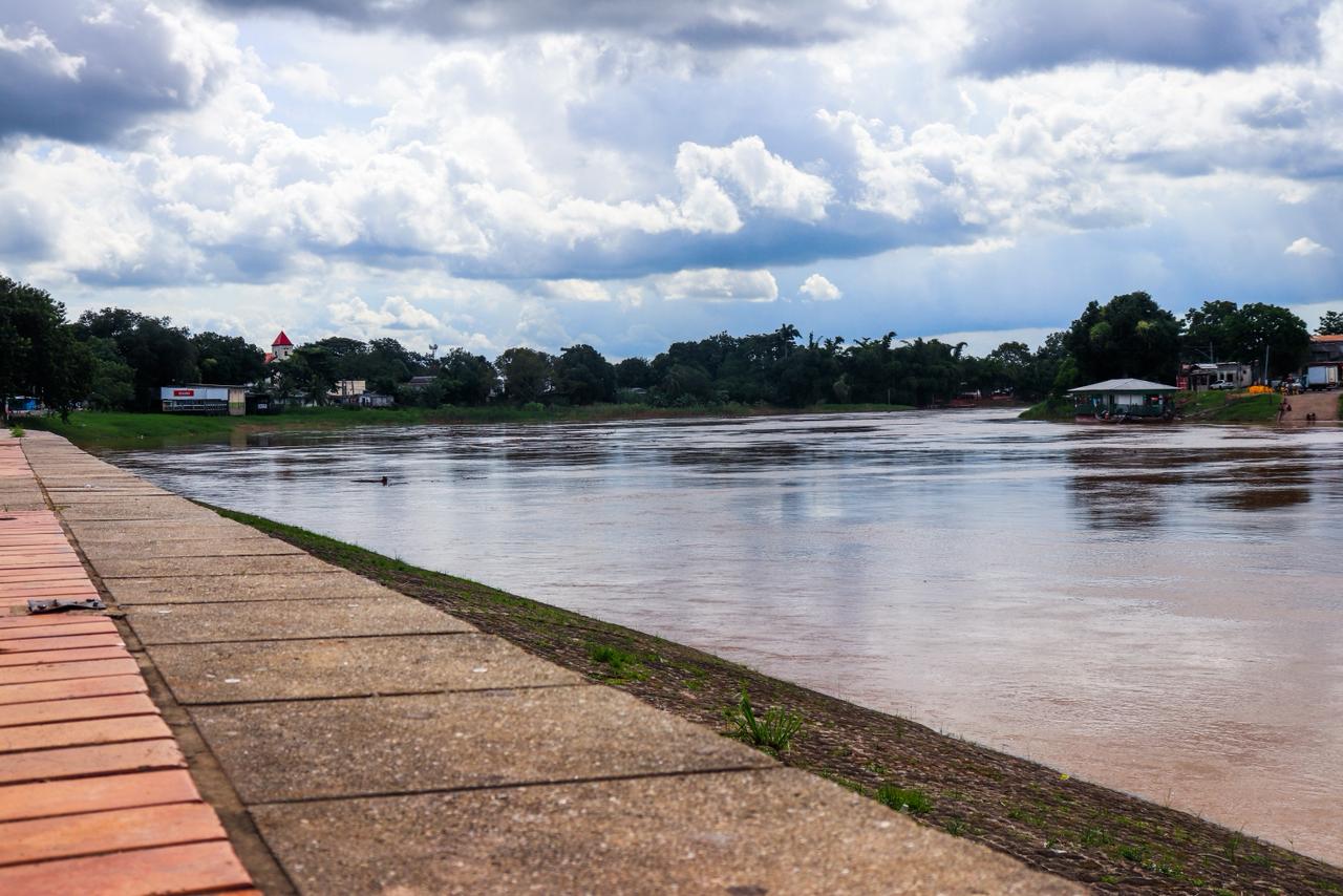 Acre River drops more than half a meter in 24 hours and leaves the overflow quota in Rio Branco