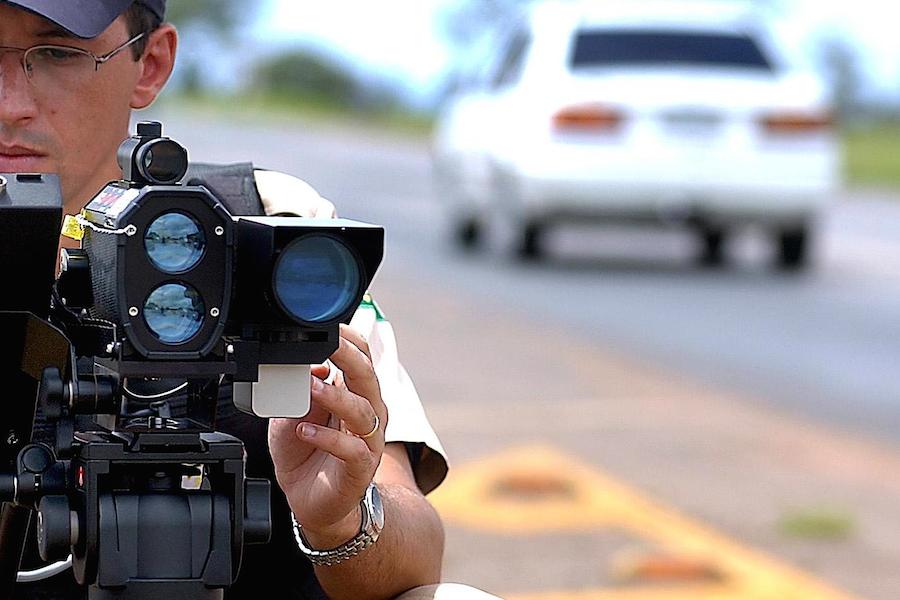 Caught at 280 km/h by GNR – but may not even pay a fine because of the radar